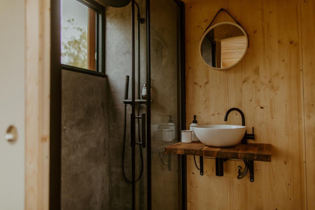 Parcel Tiny House I Ferme De Garance Villa Magnac-Laval Exterior photo